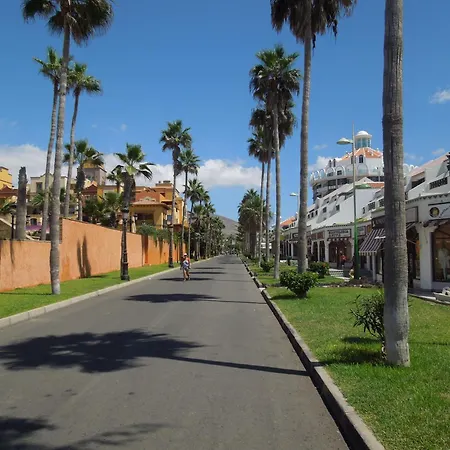 Schoenes Casa Palmera 3 Mit Balkon Апартаменты