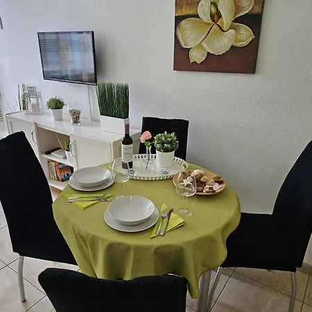 Schoenes Casa Palmera 3 Mit Balkon Плая-де-лас-Америкас